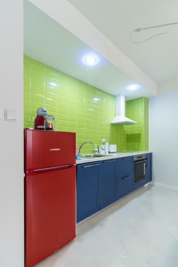 פלובדיב Pop Your Colors - Funky And Modern 1Bdr Apt By Flat Mаnager מראה חיצוני תמונה