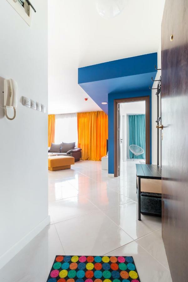 פלובדיב Pop Your Colors - Funky And Modern 1Bdr Apt By Flat Mаnager מראה חיצוני תמונה