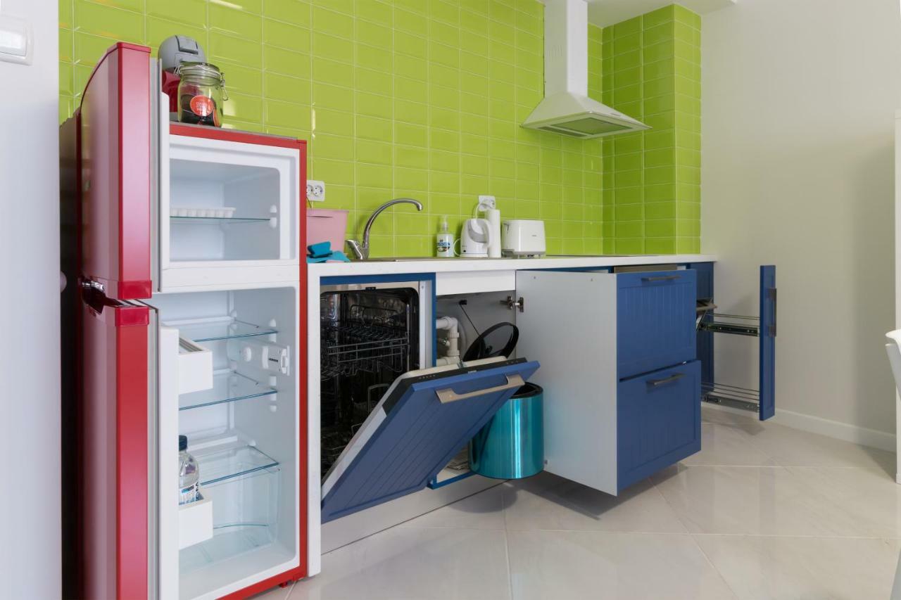 פלובדיב Pop Your Colors - Funky And Modern 1Bdr Apt By Flat Mаnager מראה חיצוני תמונה